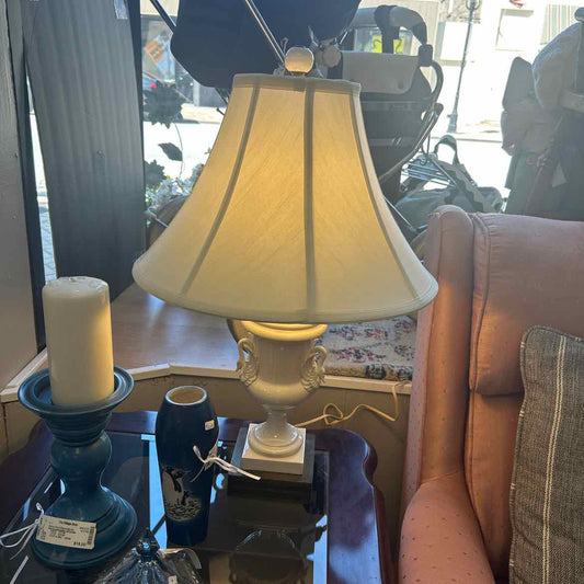 White Ceramic Lamp w/Shade