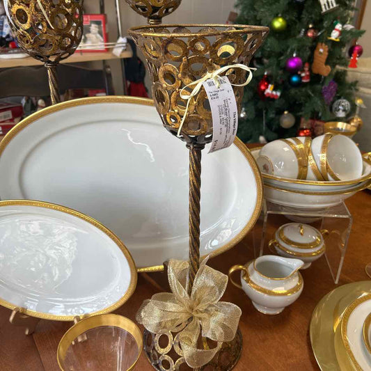 Small Brass Candleholder w/Circles