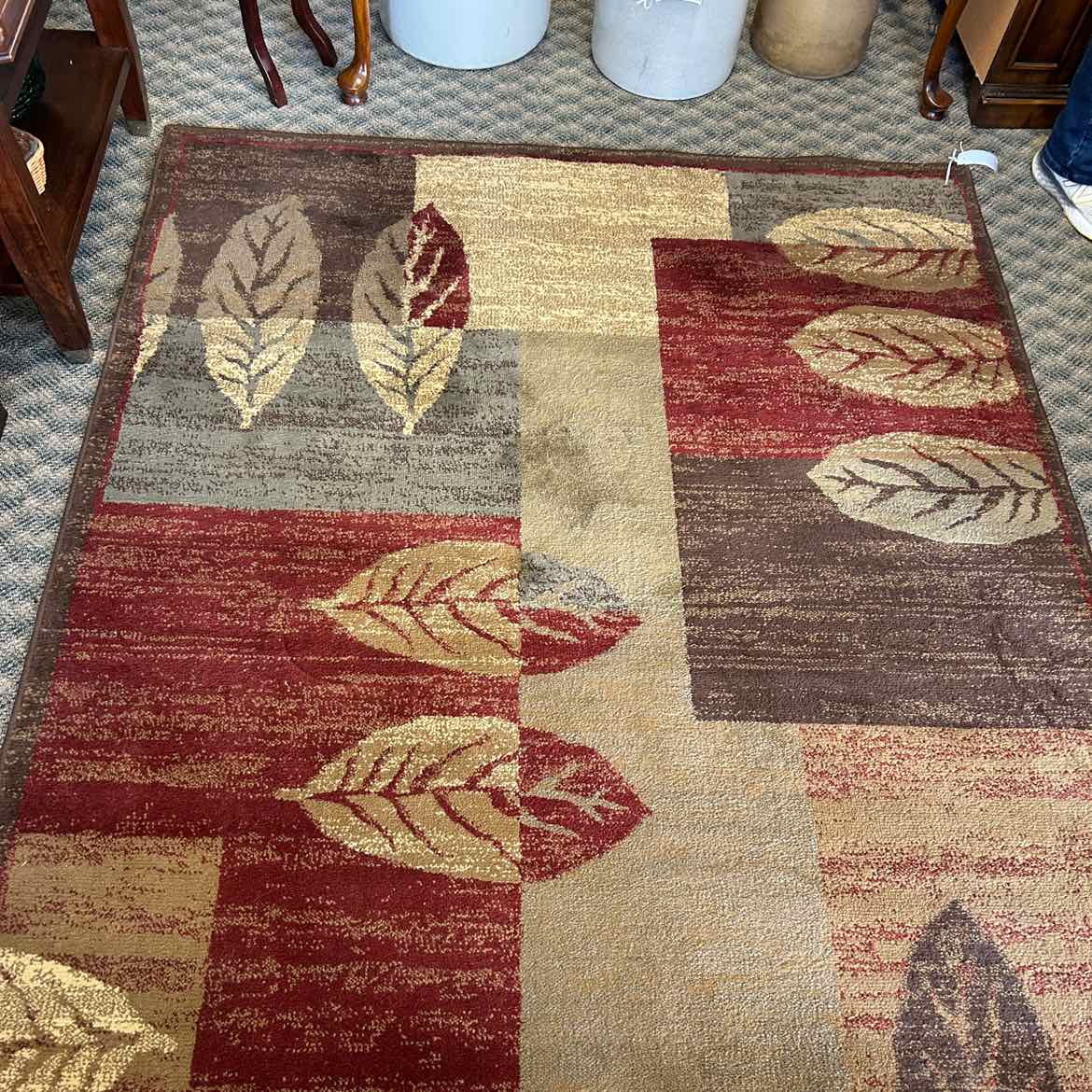 5'x7 1/2 Burgundy/Tan Rug w/Leaves