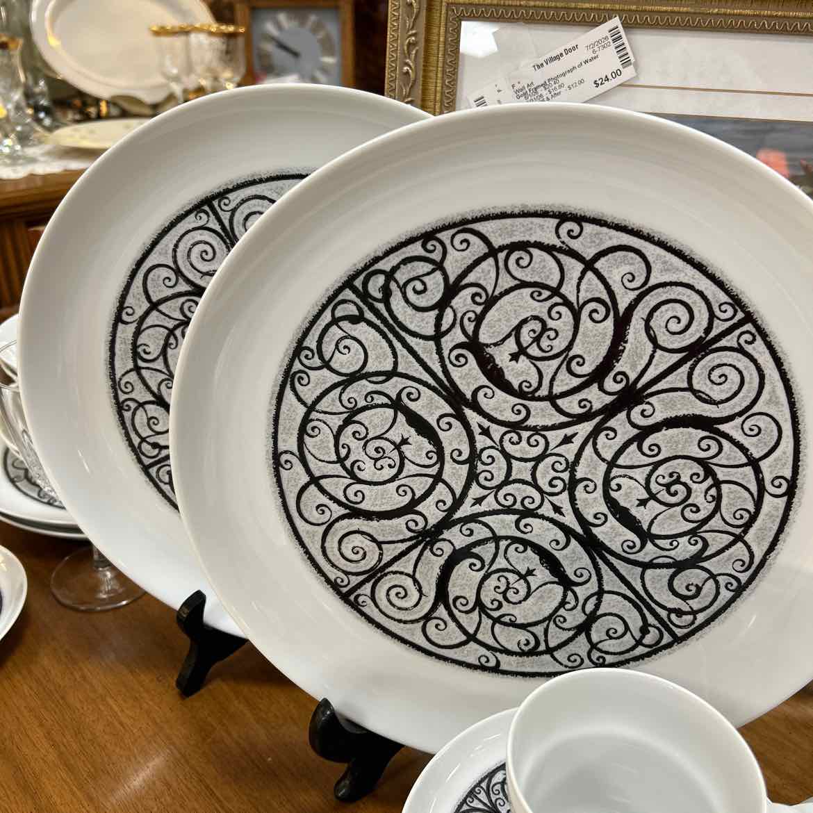 91 pc Noritake China White/Black Design