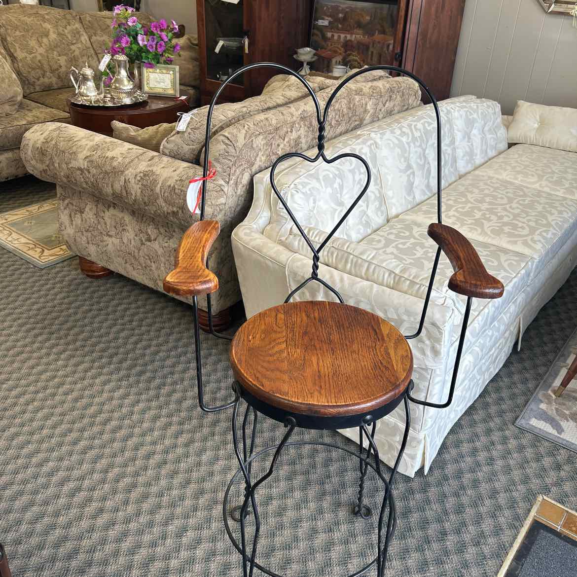 Ice Cream Table w/4 Chairs