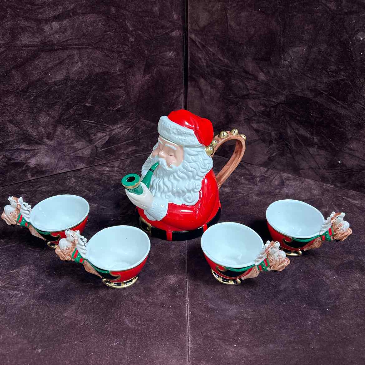 NEW Dept 56 Santa Tea Set w/4 cups & Teapot