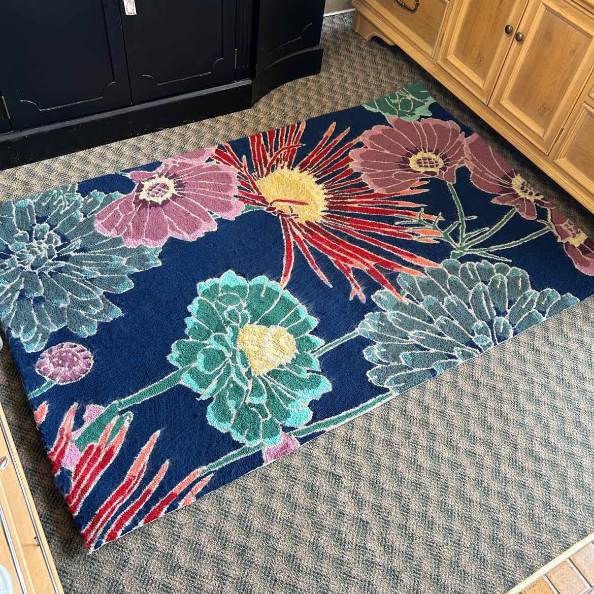 3 1/2 ft x 5 1/2 ft Multicolor Floral Rug