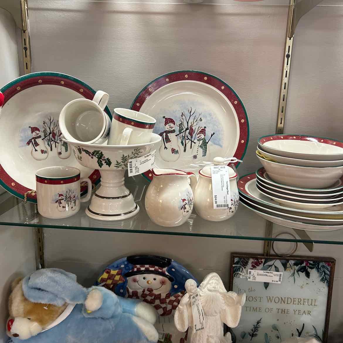 22 pc Snowman Dishes