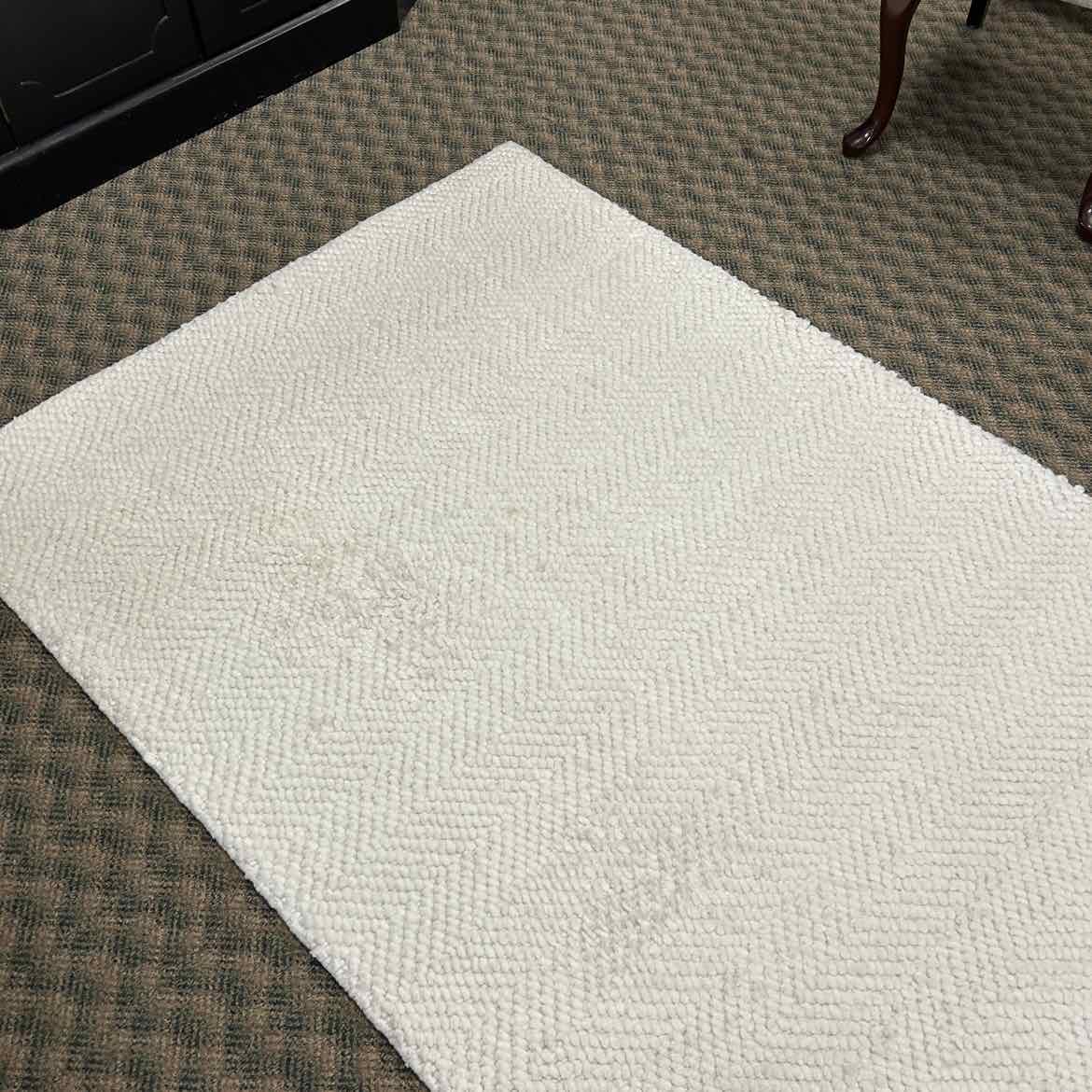 36x70 White Polyester Area Rug