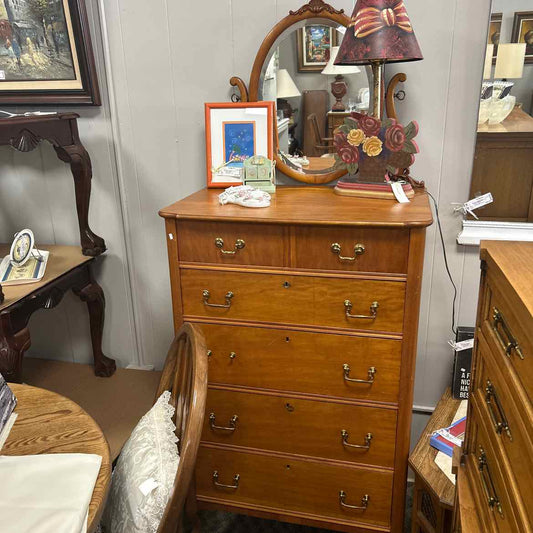 Maple Chest w/Oval Mirror