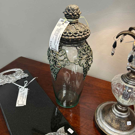 Glass Jar w/Gray Top & Pineapple