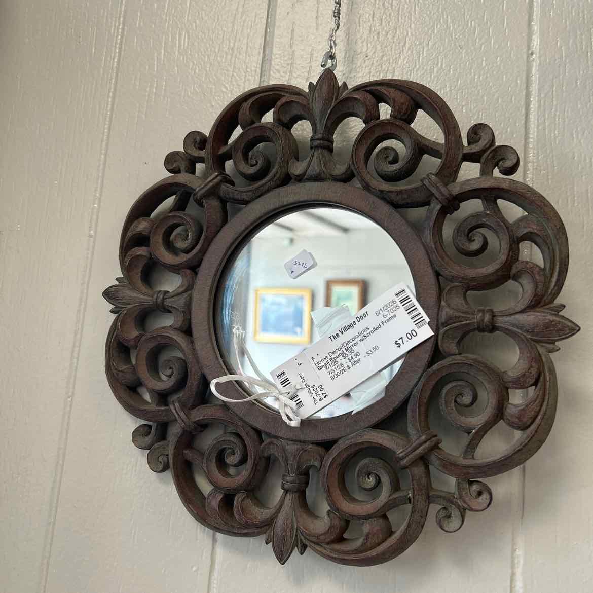 Small Round Mirror w/Scrolled Frame