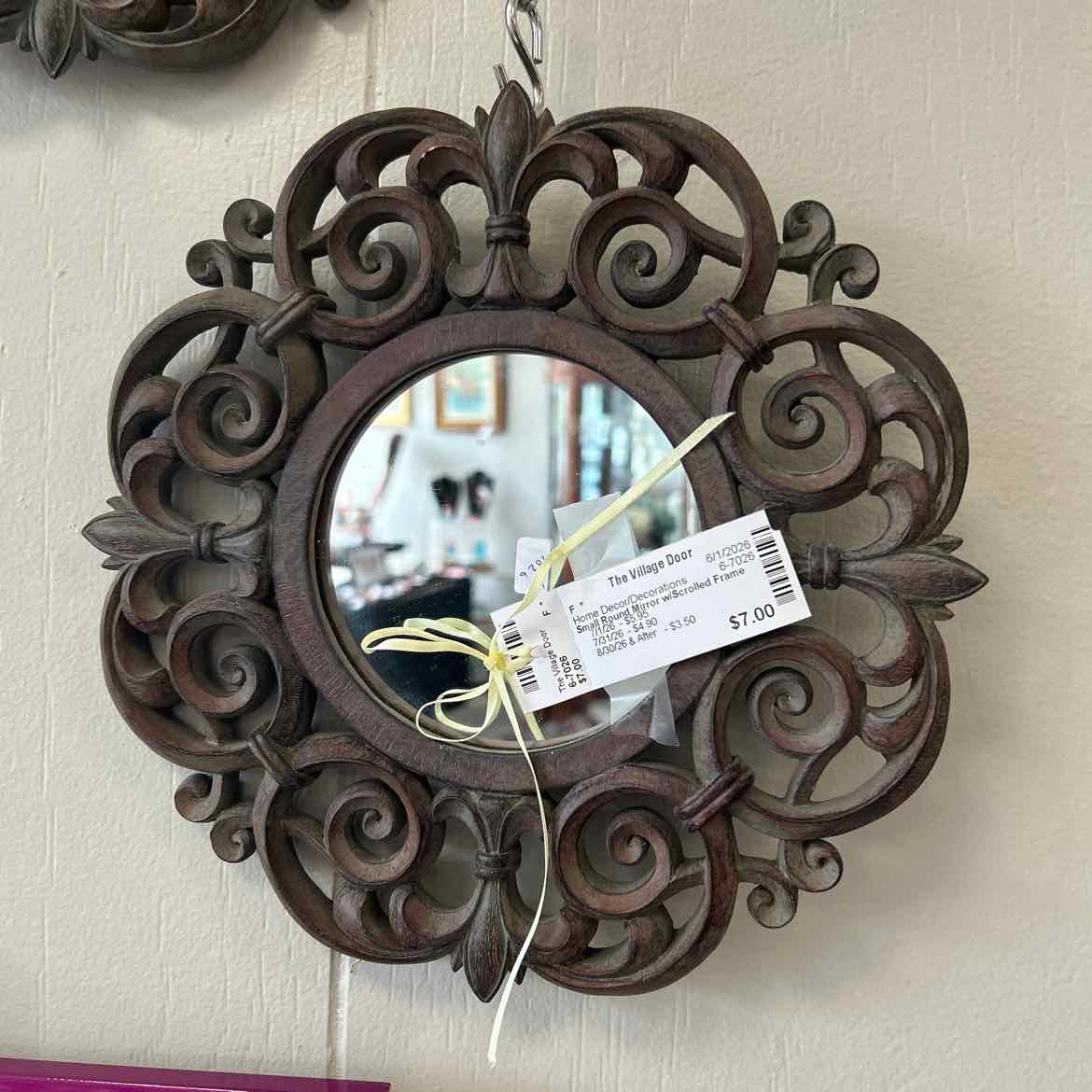 Small Round Mirror w/Scrolled Frame