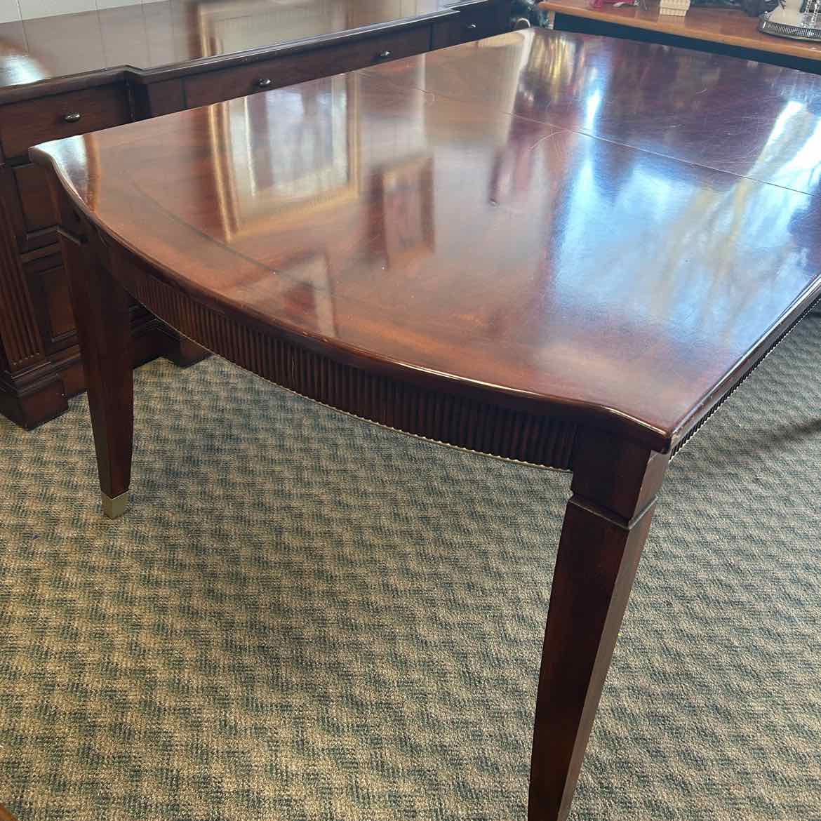 Wooden Dining Table w/1 Leaf