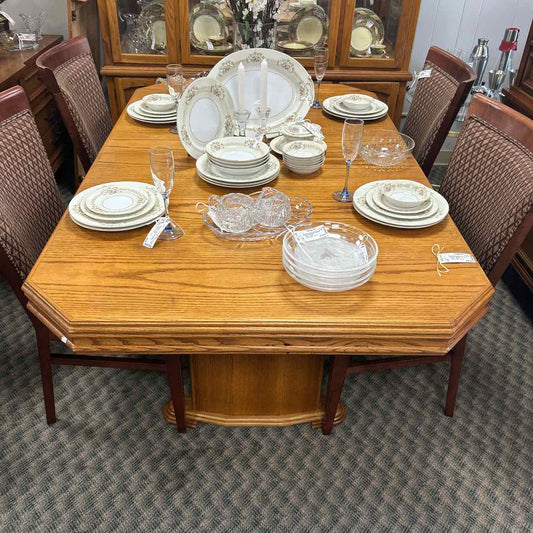 Light Wood Pedestal Dining Table w/Leaf  AS IS