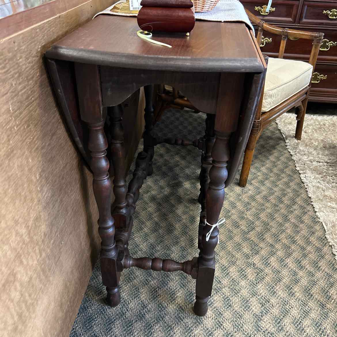 Gate Leg Table