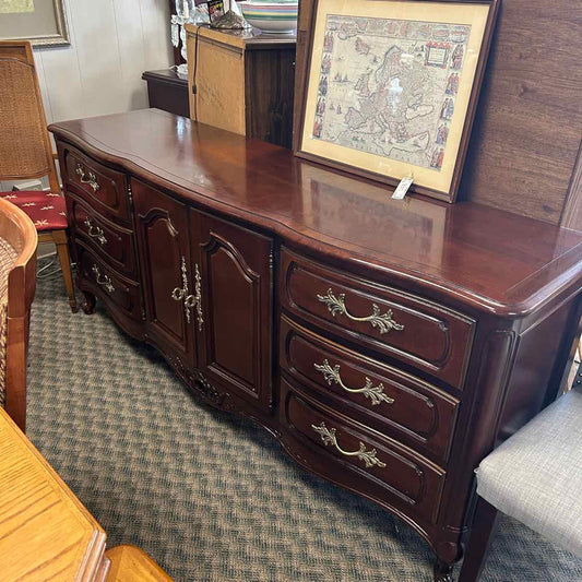 Wood Dresser w/Middle Drawers & Brass Hinges