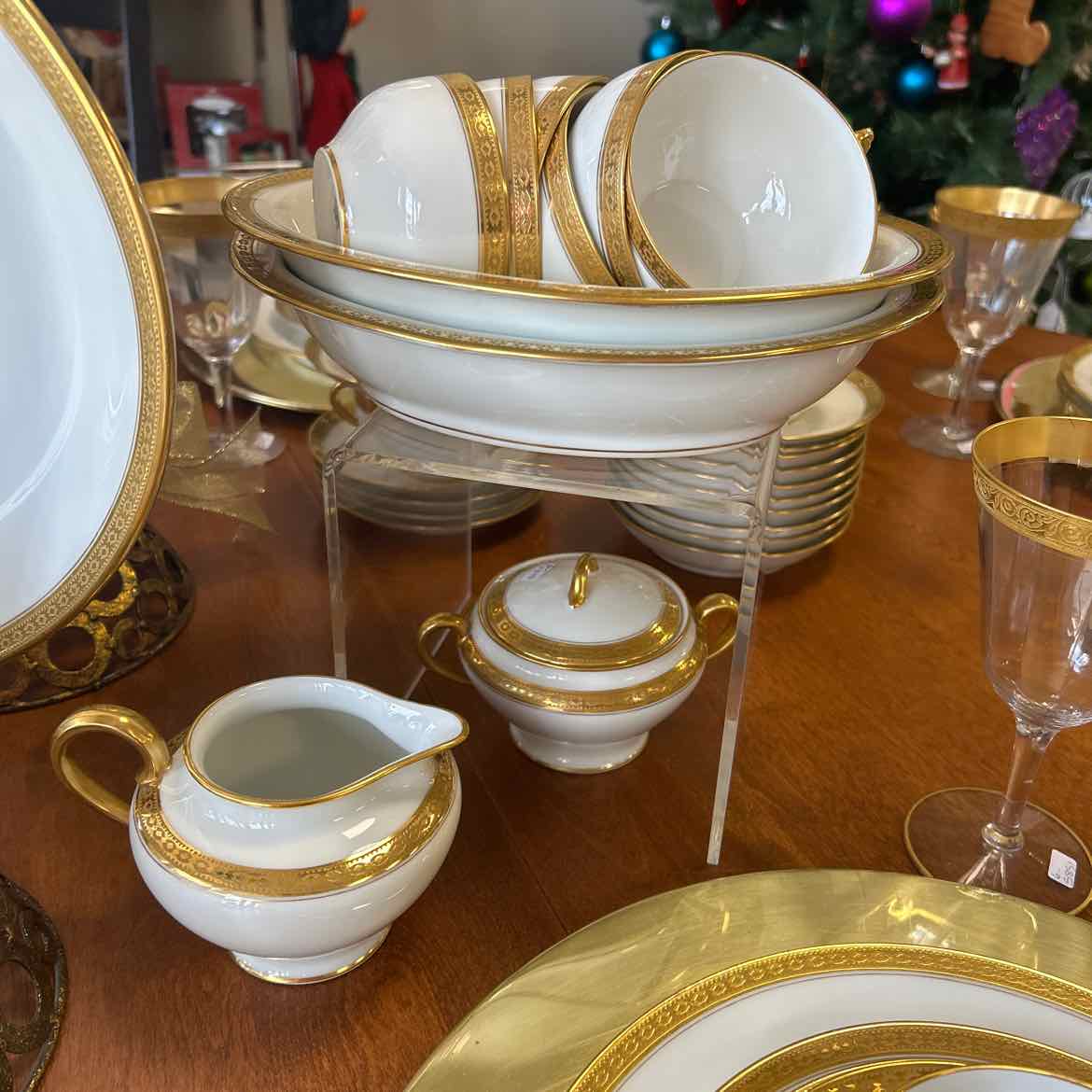 70 pc Haviland Gold Rimmed China
