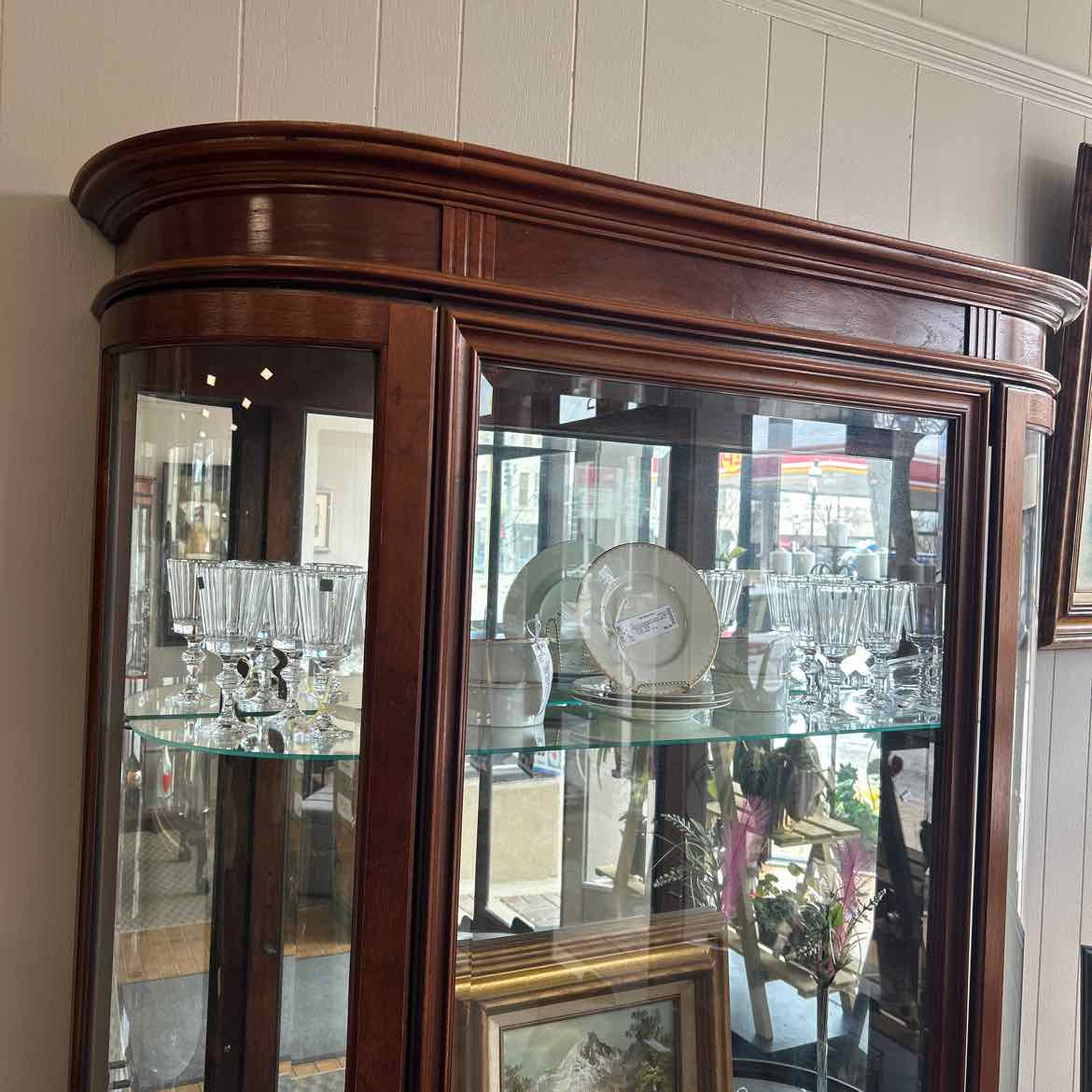 Tall Oak Curio w/Plexi Shelves