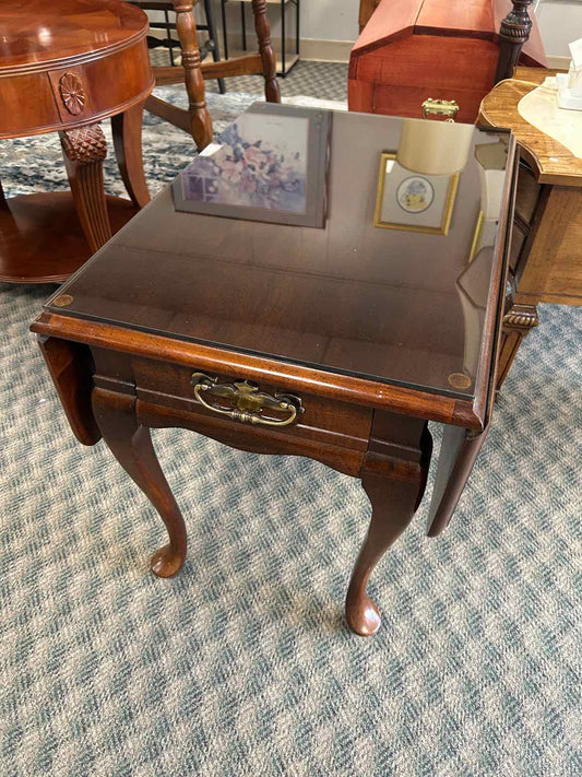 Wood End Table w/Folding Sides & Glass Top