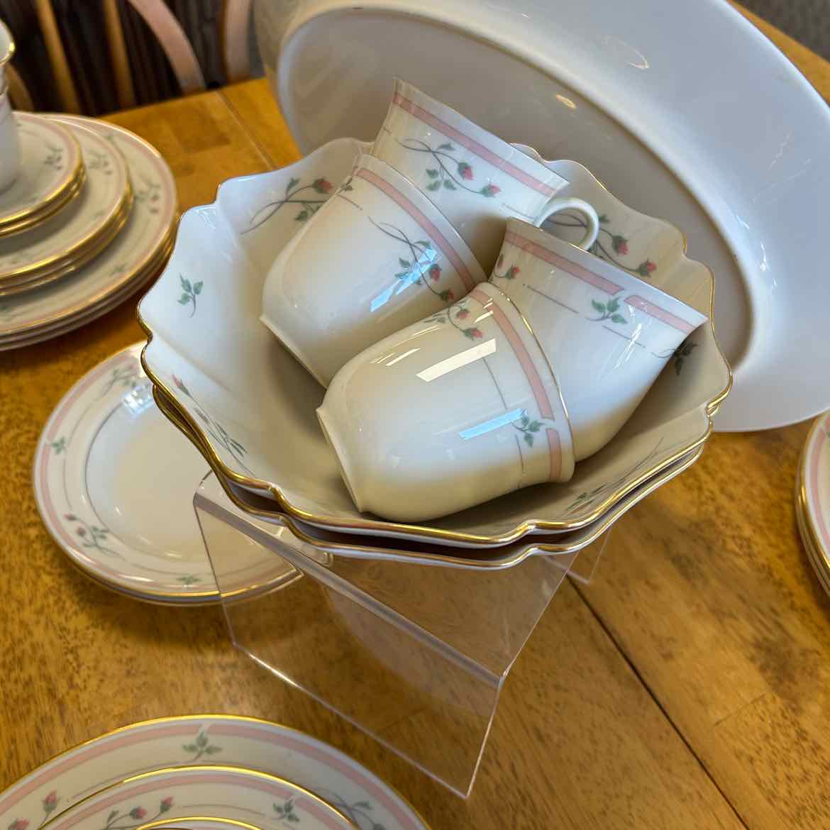 58 pc Lenox Rose Manor China