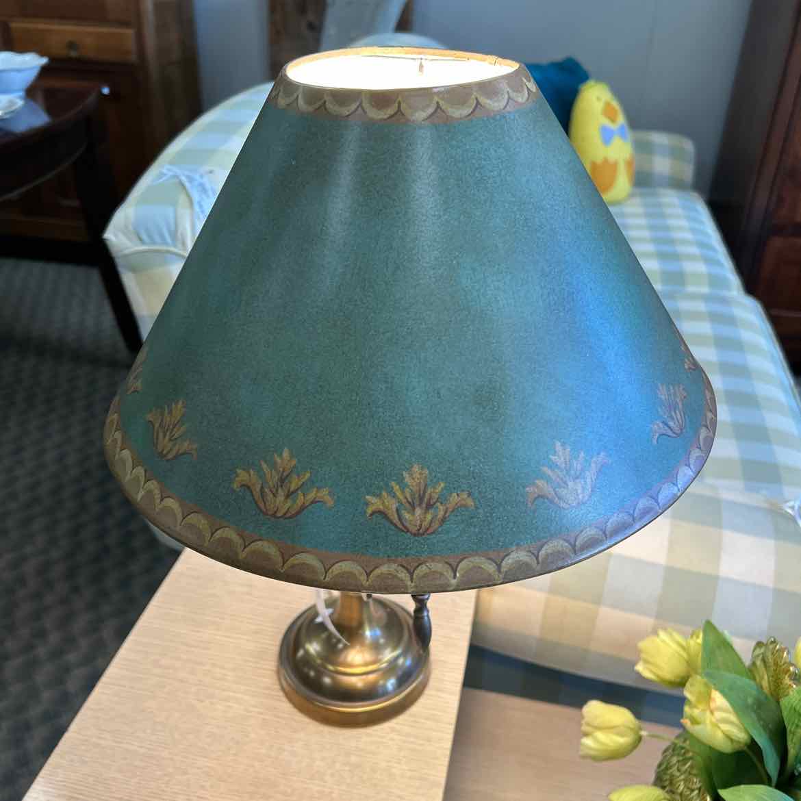 Swirl Desk Lamp w/Green Shade