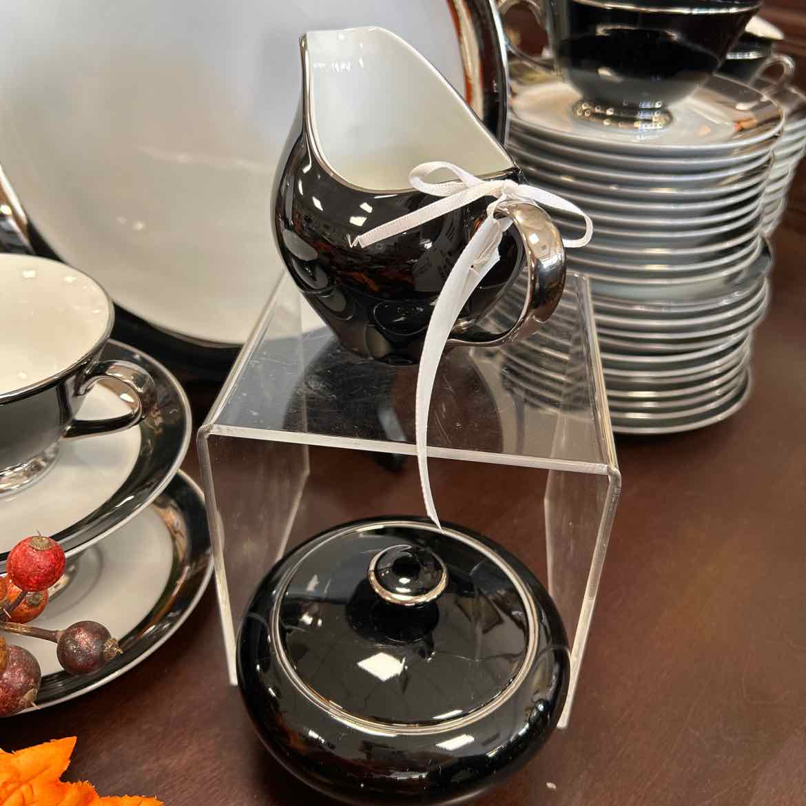 91 pc Gemini Traditions China