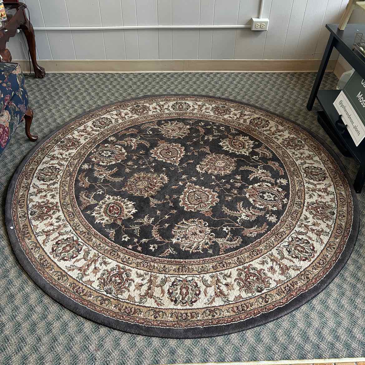 70 1/2" Round Brown Rug