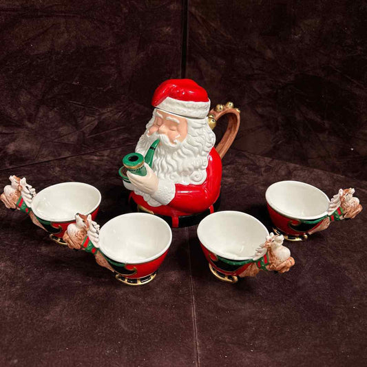 NEW Dept 56 Santa Tea Set w/4 cups & Teapot