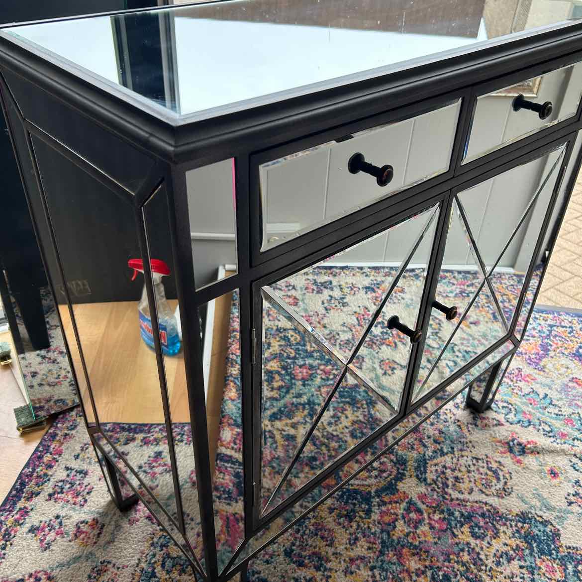 Small Mirrored Chest w/2 Drawers