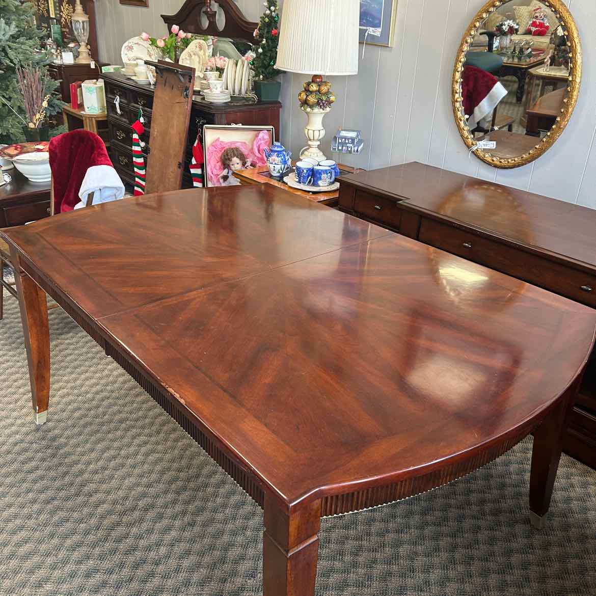 Wooden Dining Table w/1 Leaf