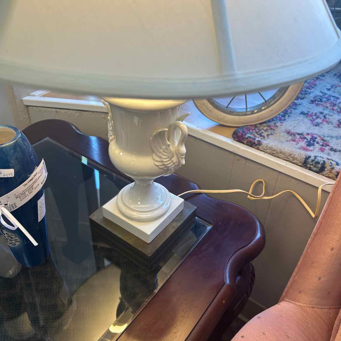 White Ceramic Lamp w/Shade