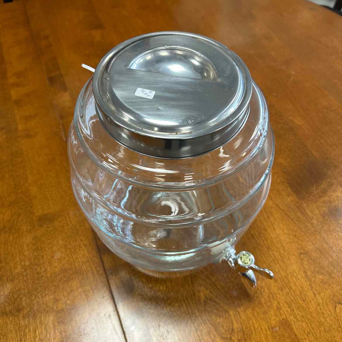 Large Beverage Dispenser