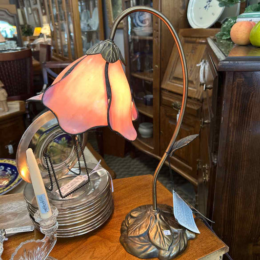 Dale Tiffany Pink Flower Lamp