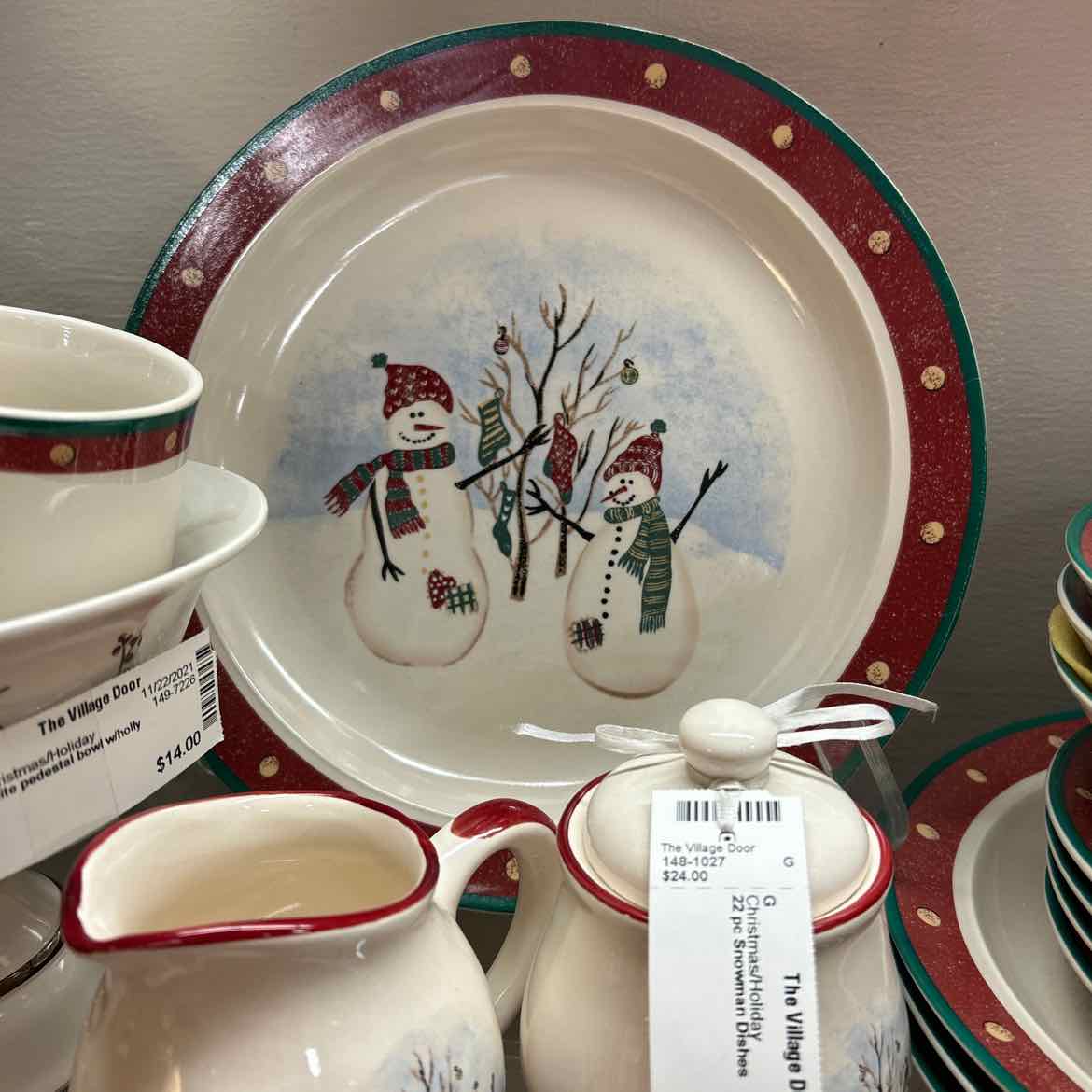 22 pc Snowman Dishes