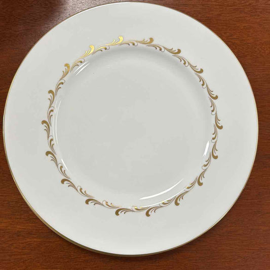 61 pc Royal Doulton White/Gold China