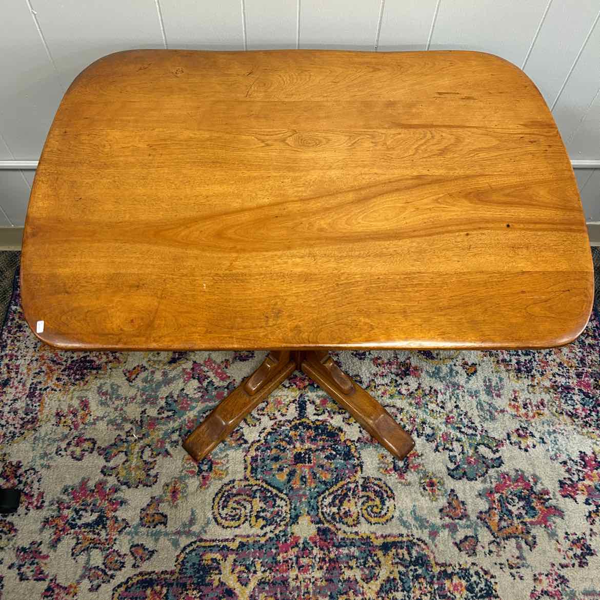Small Wood Table w/Pedestal Legs