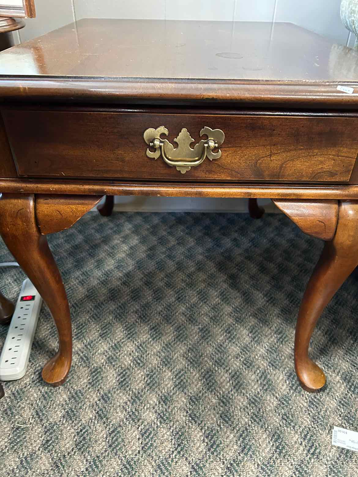 Ethan Allen Side Table w/Drawer