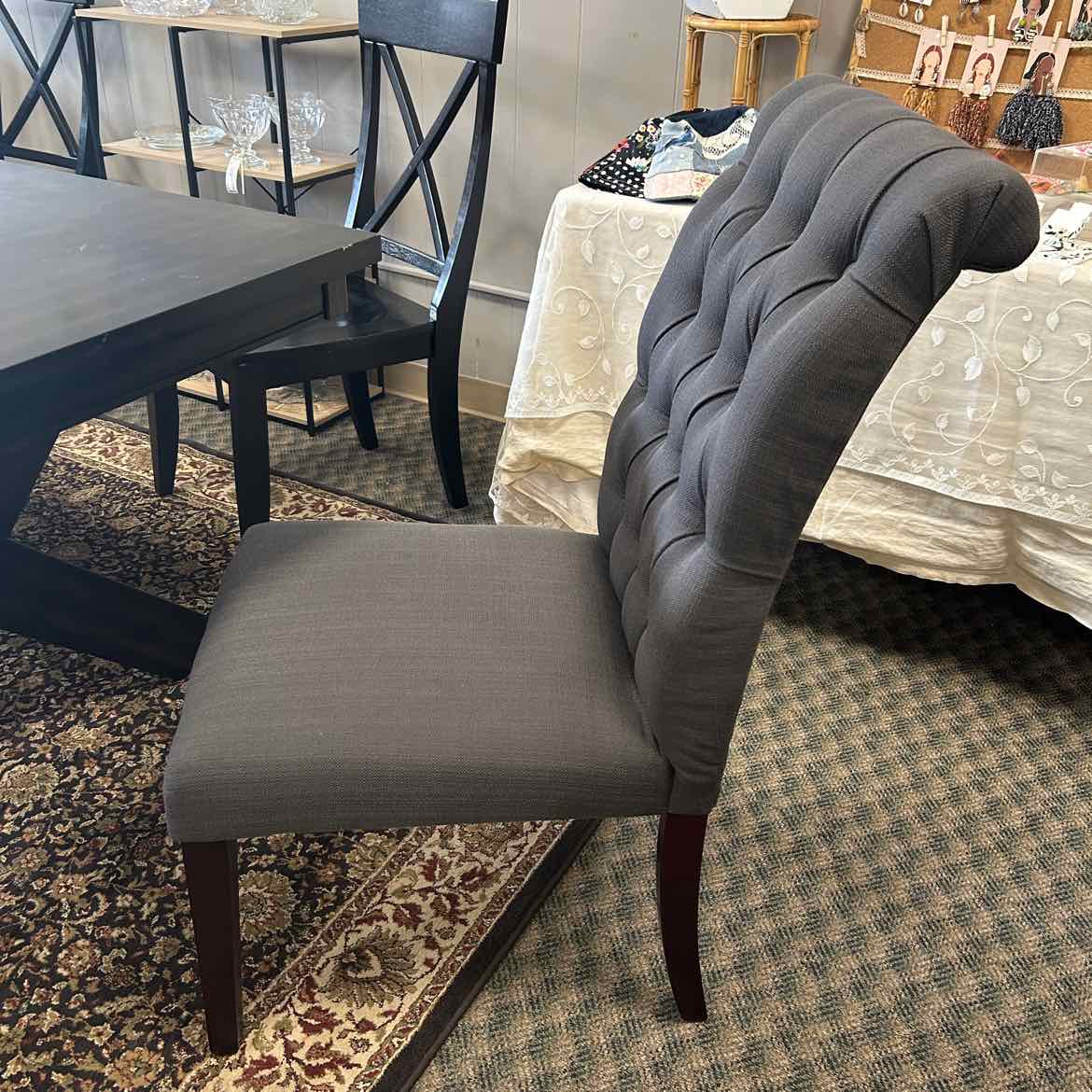 Dark Wood Dining Table w/4 Chairs & Bench