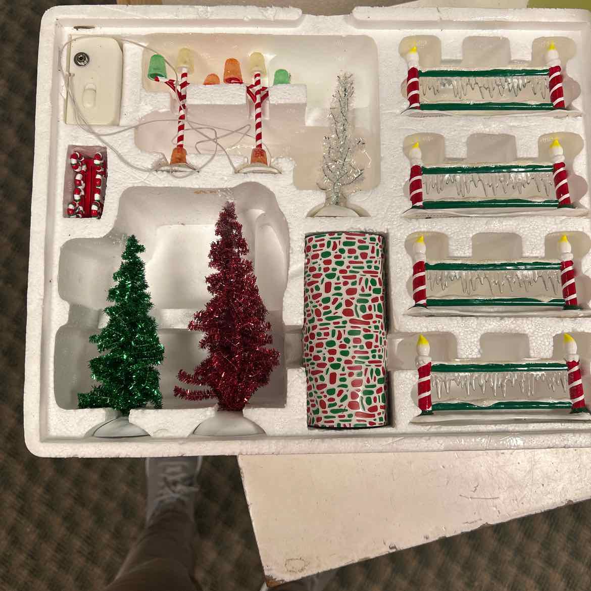 Dept. 56 Village Accesories 11 pc