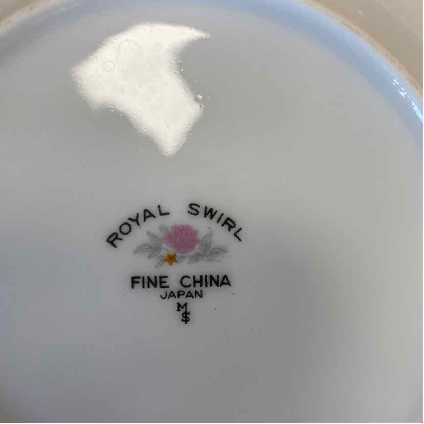 86 pc Royal Swirl China