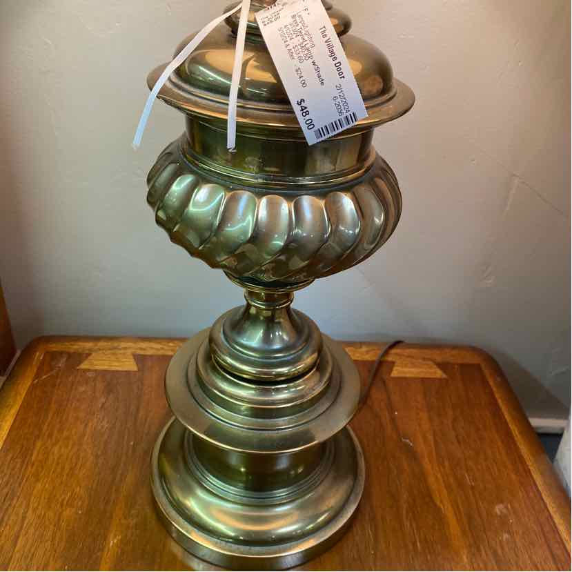 Brass Tiered Lamp w/Shade