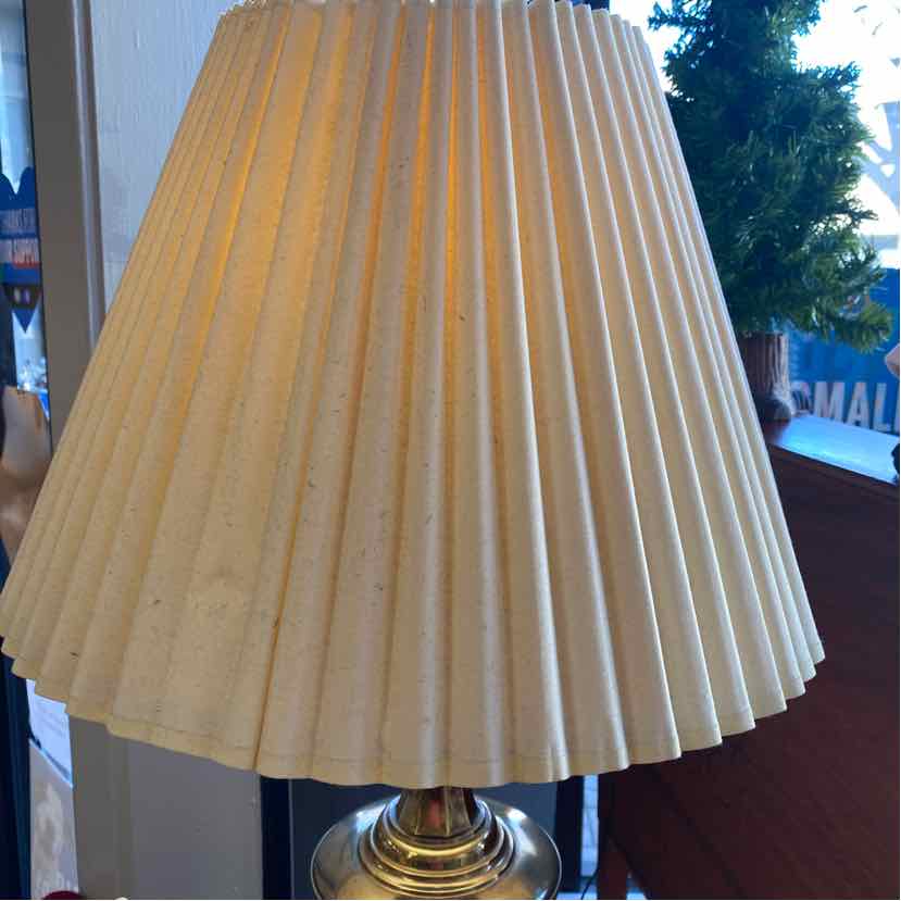 Stiffel brass table lamp