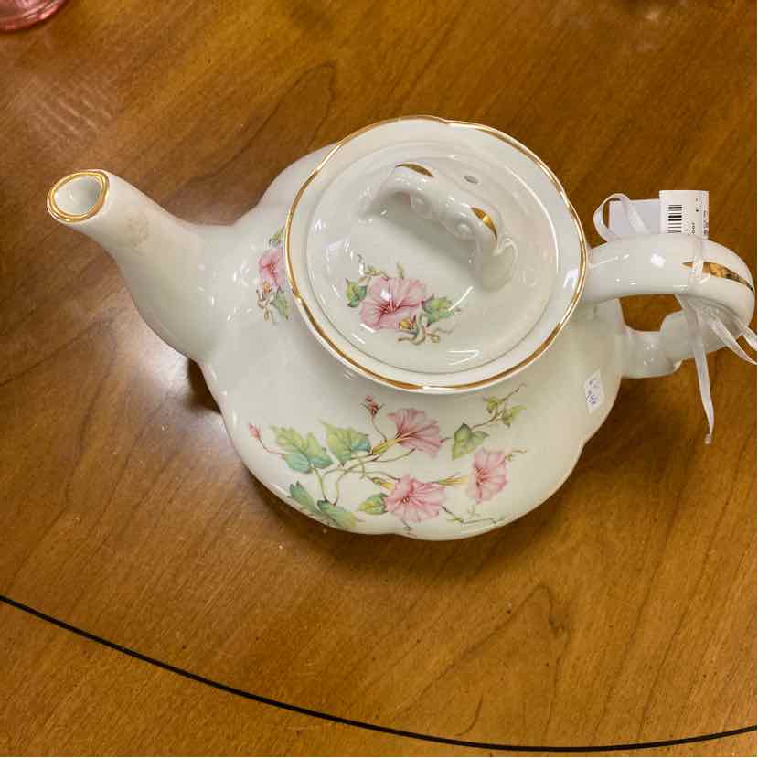 English White Round Teapot with Pink Flowers